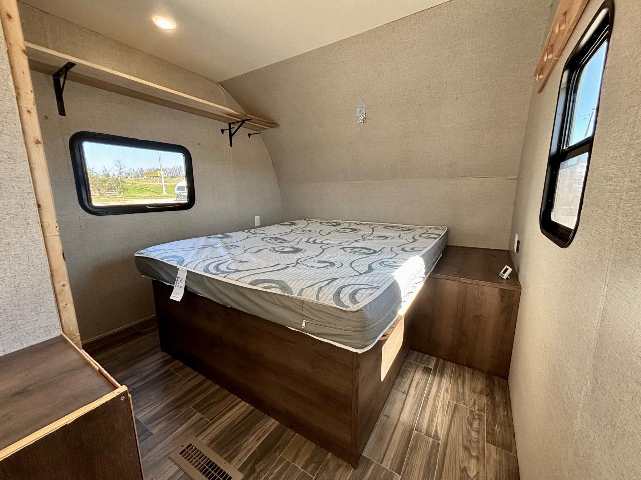 Coachmen Shasta  2020