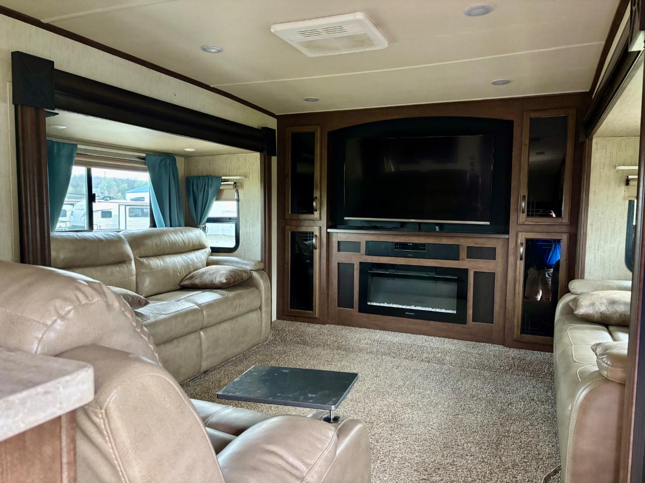 Forest River Sandpiper  2018