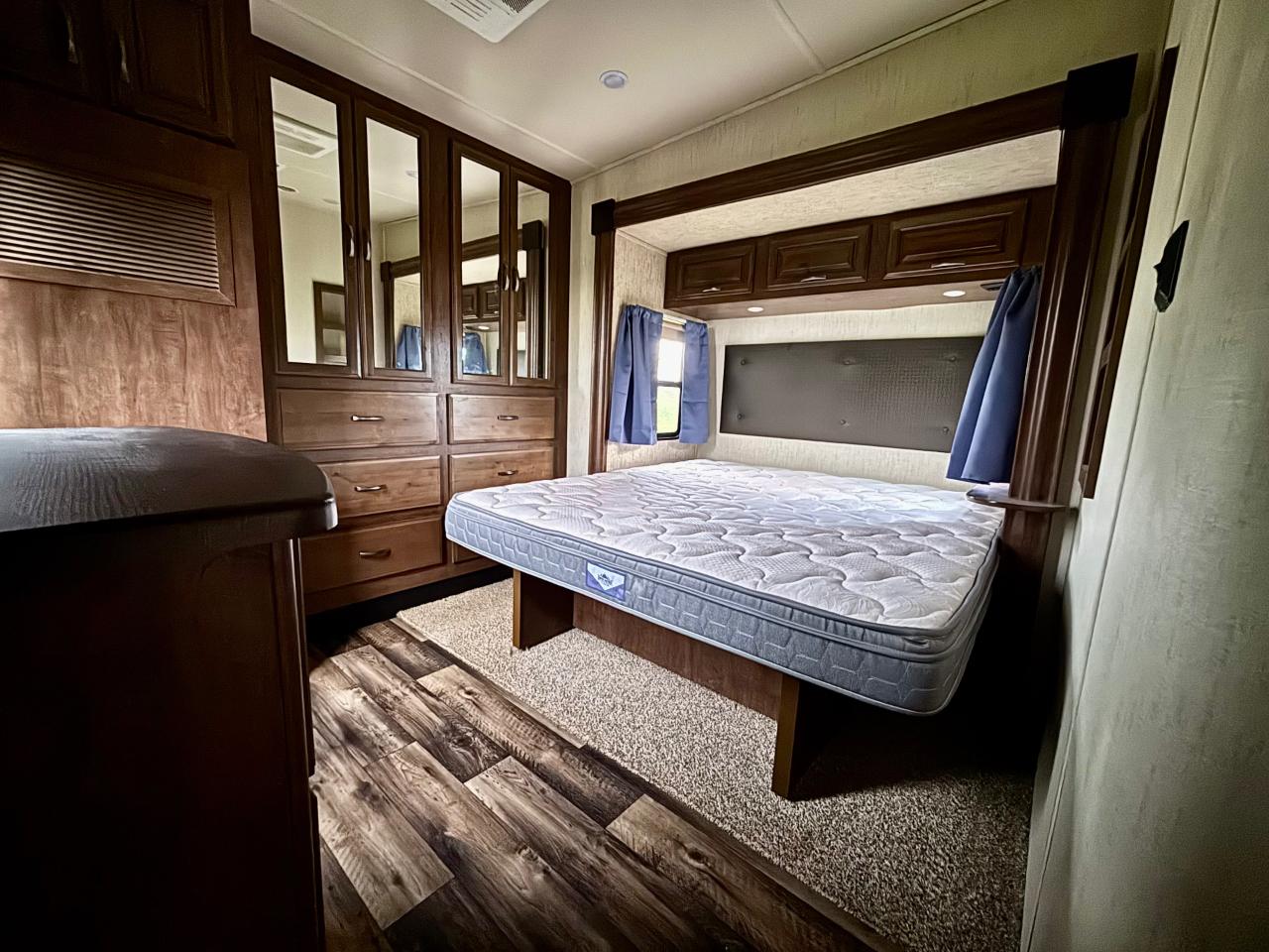 Forest River Sandpiper  2018