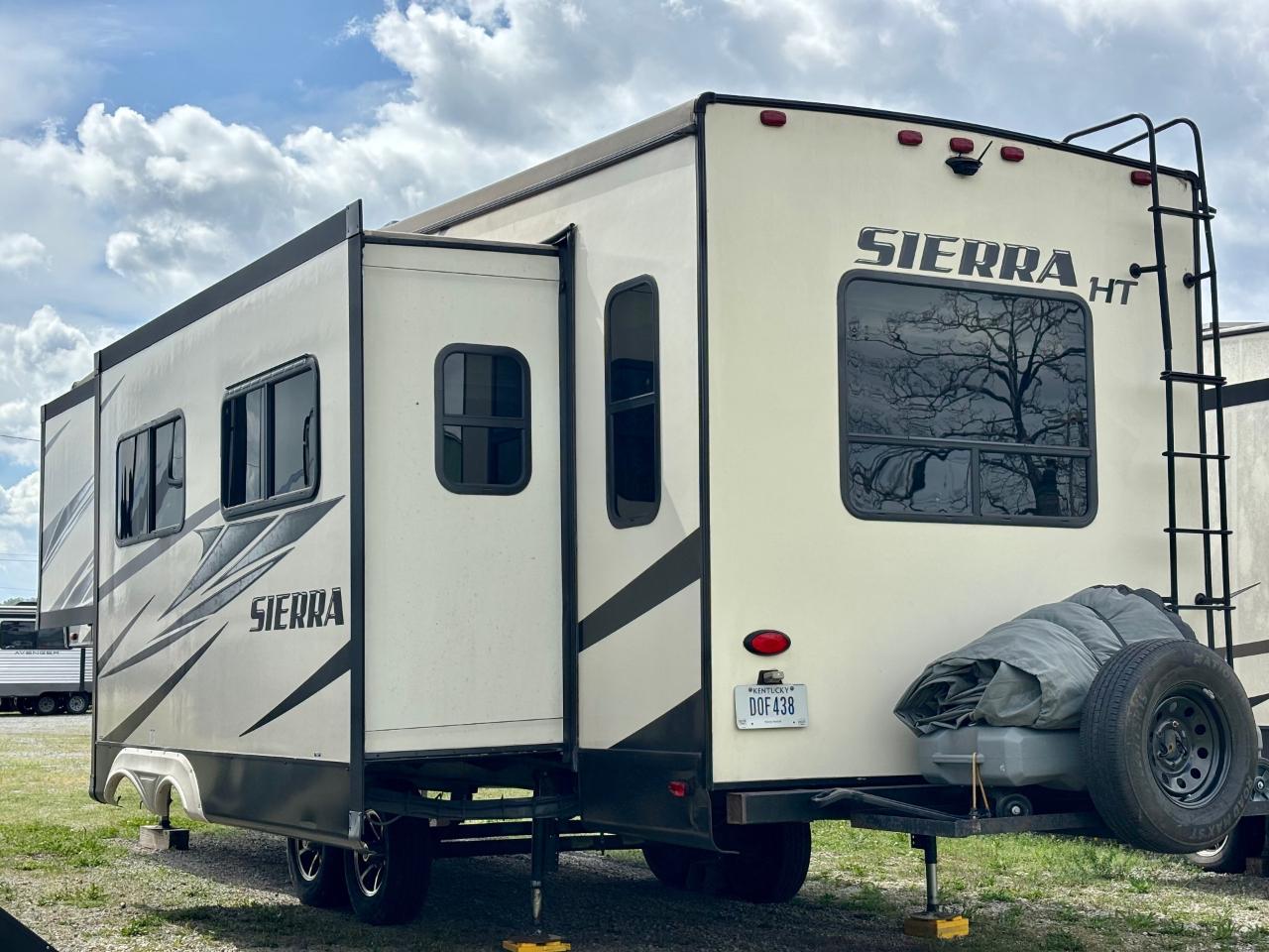 Forest River Sierra  2018