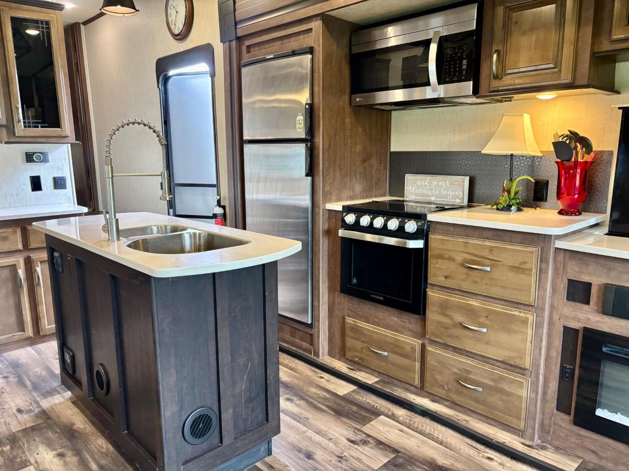 Forest River Sierra  2018