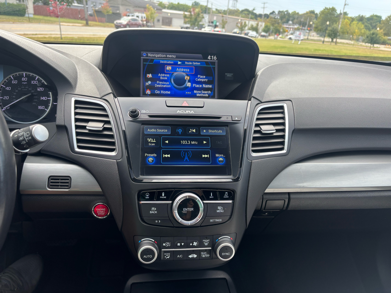 2018 Acura RDX Advance photo 11