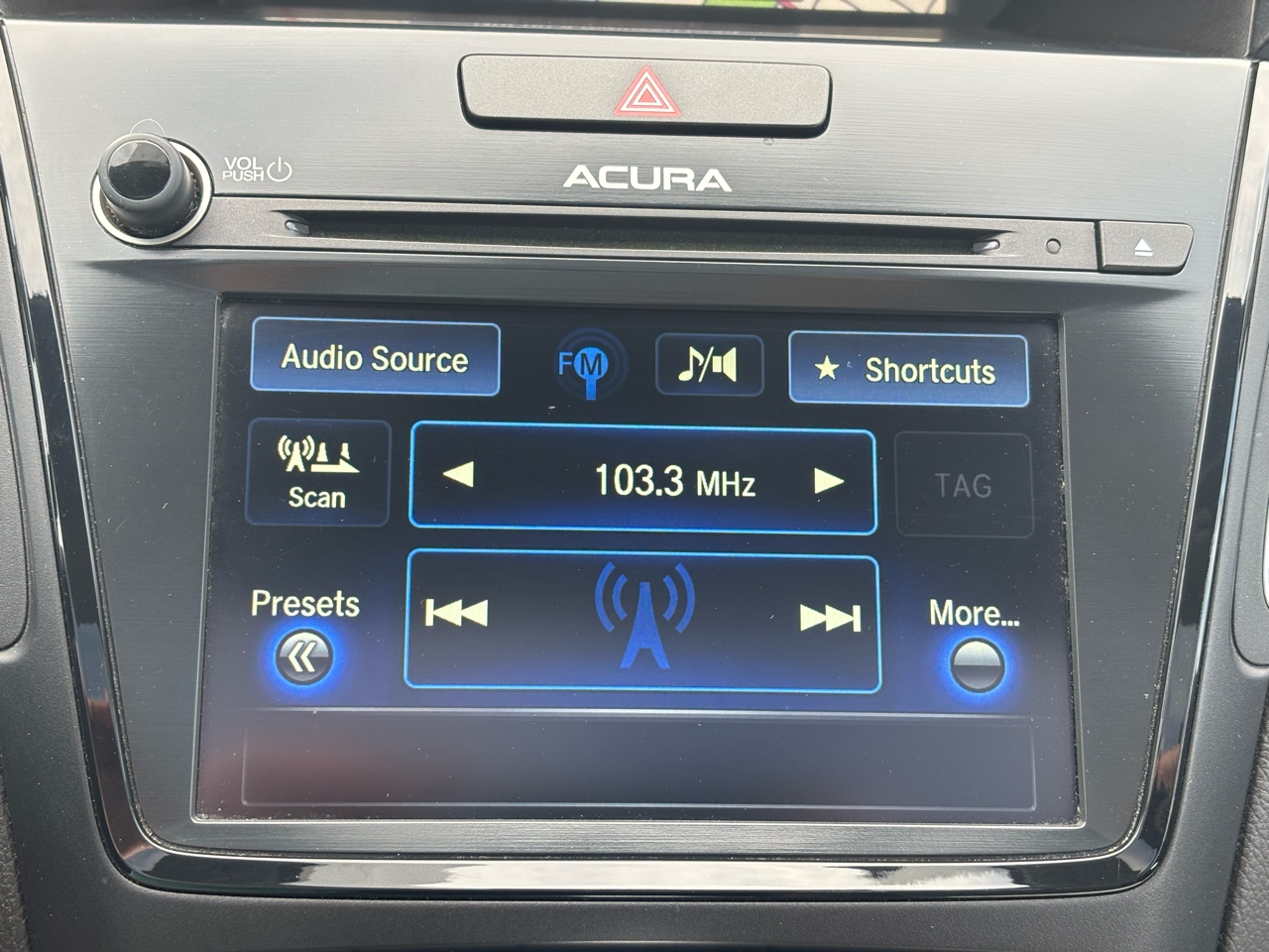2018 Acura RDX Advance photo 13