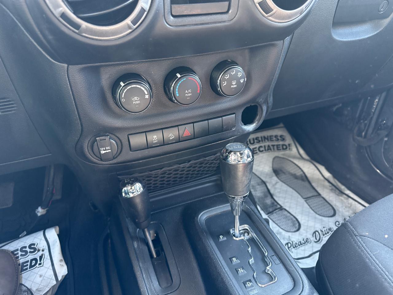 Jeep Wrangler Unlimited Sport 4x4 2017