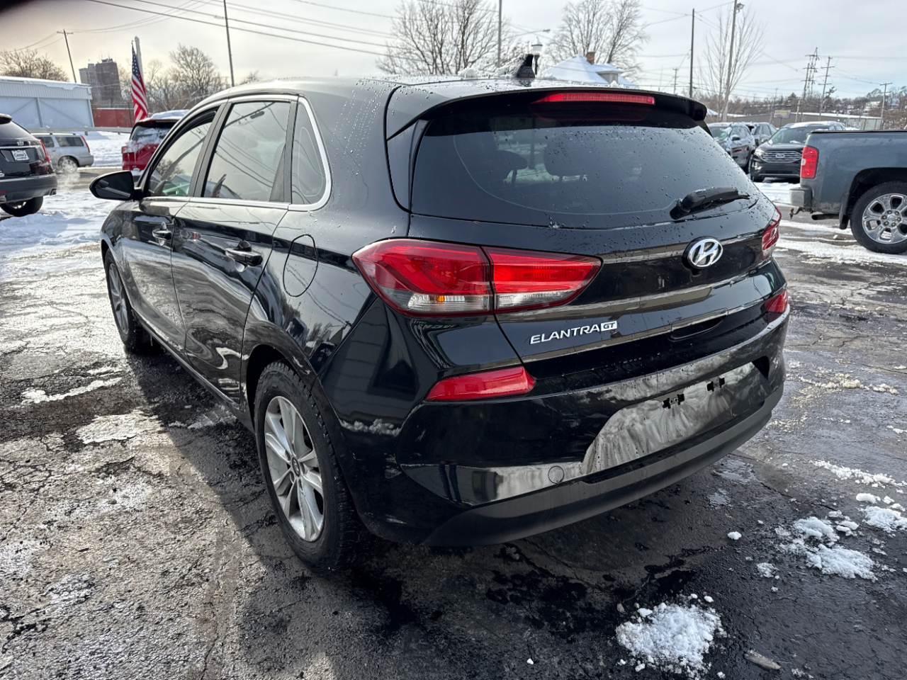 Hyundai Elantra GT Auto 2019