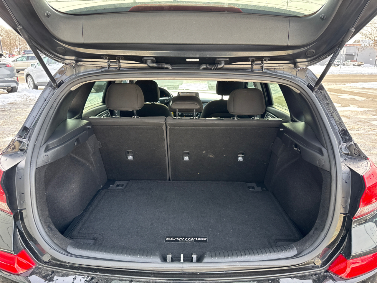 Hyundai Elantra GT Auto 2019