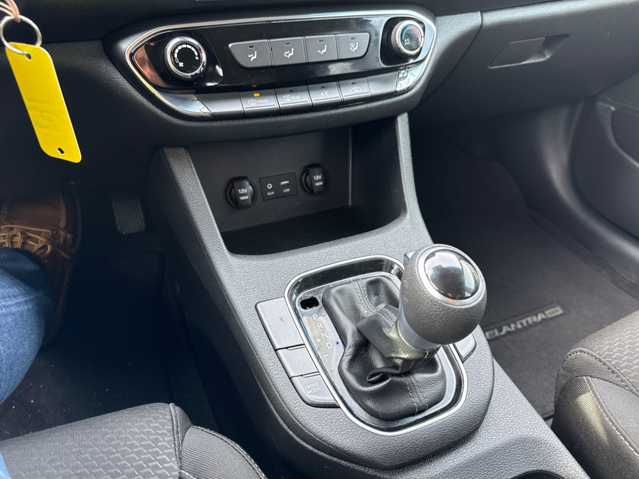 Hyundai Elantra GT Auto 2019