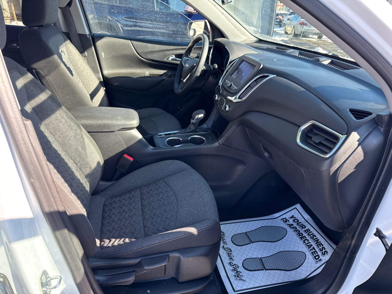 Chevrolet Equinox AWD 4dr LT w/1LT 2023