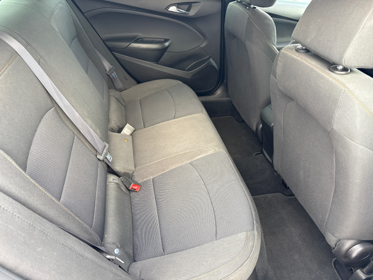 Chevrolet Cruze 4dr Sdn 1.4L LS w/1SB 2017