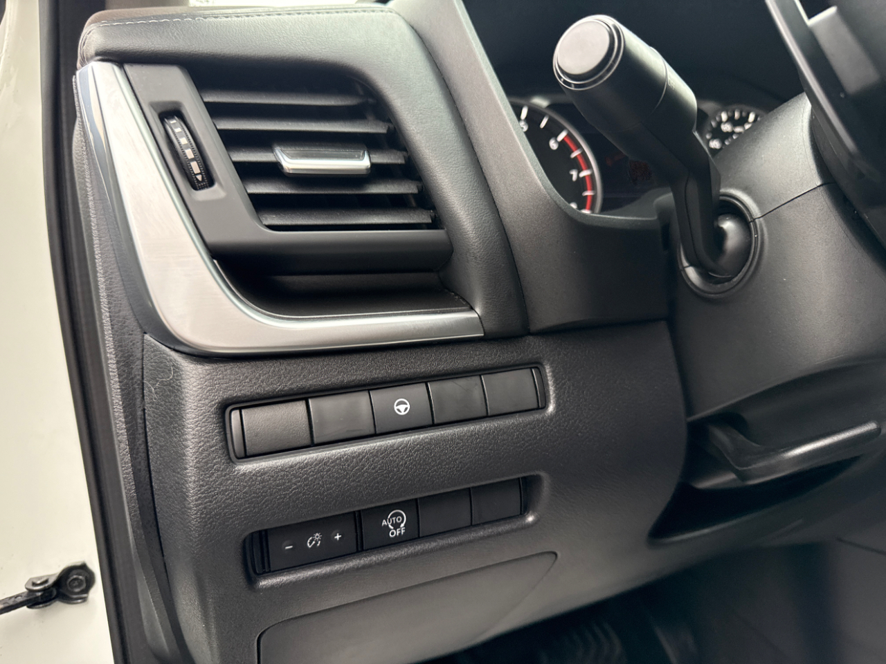 Nissan Rogue FWD SV 2023