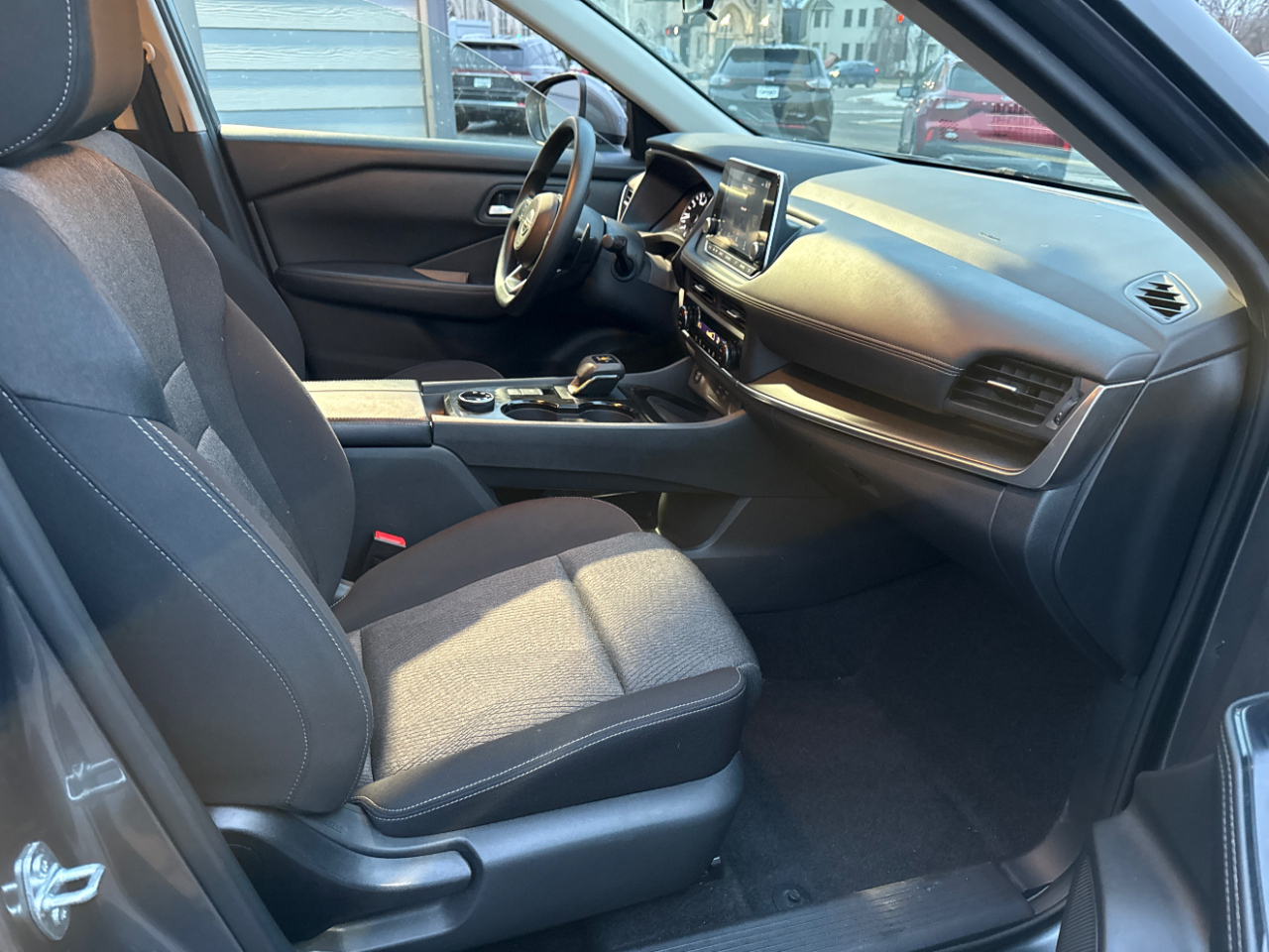 Nissan Rogue AWD SV 2024