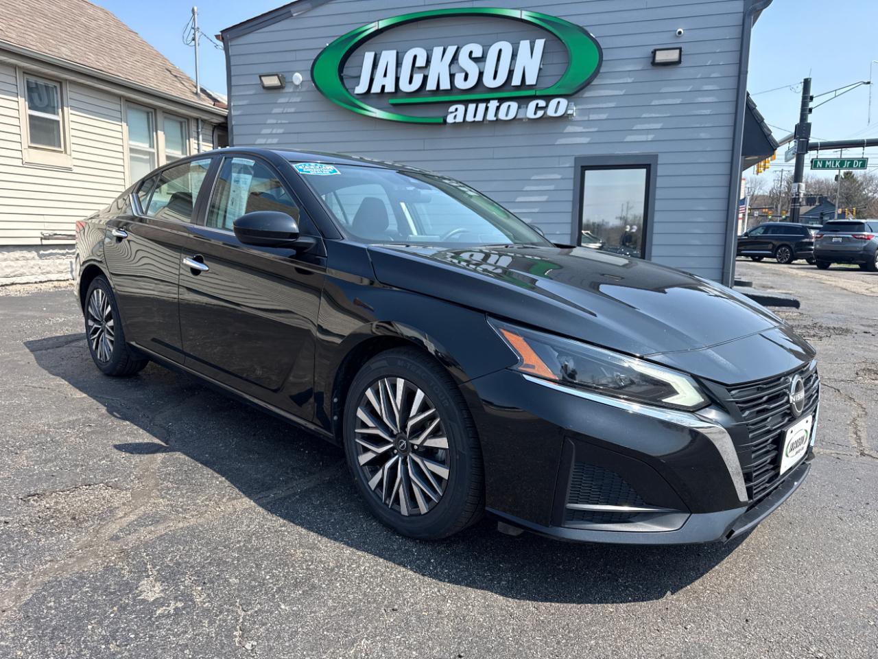 Nissan Altima 2.5 SV Sedan 2023