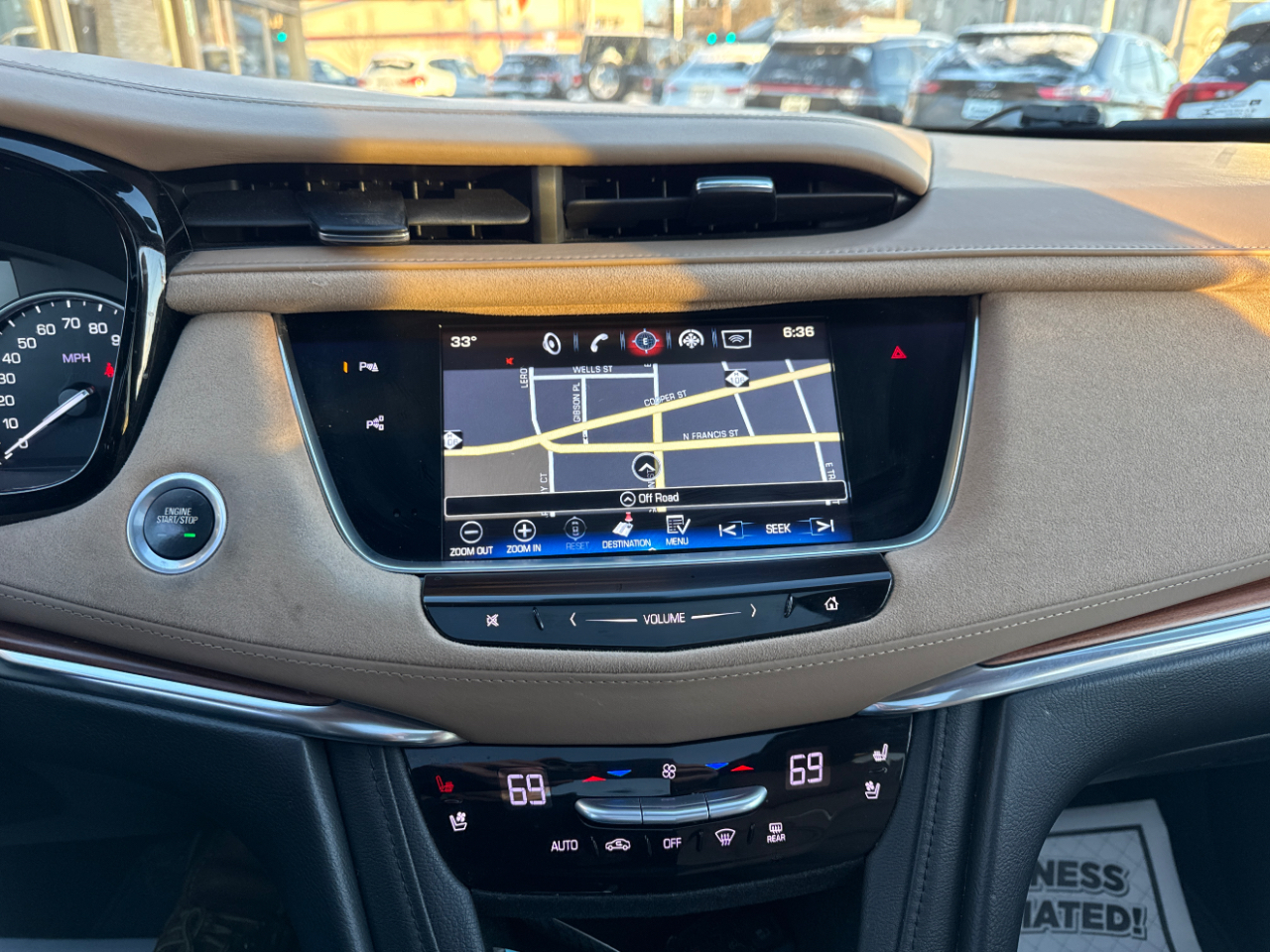 Cadillac XT5 AWD 4dr Platinum 2017