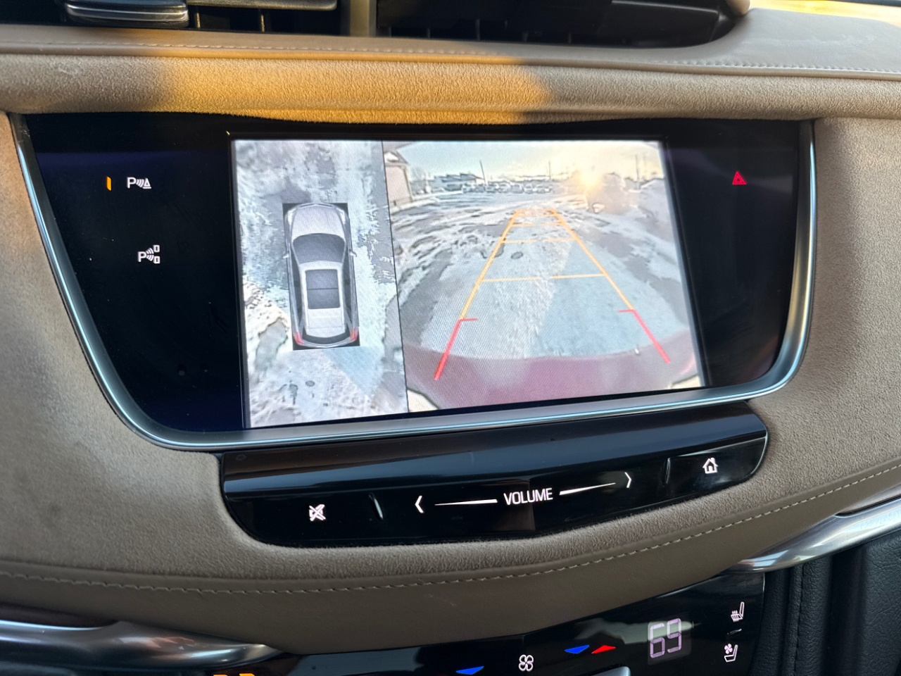 Cadillac XT5 AWD 4dr Platinum 2017