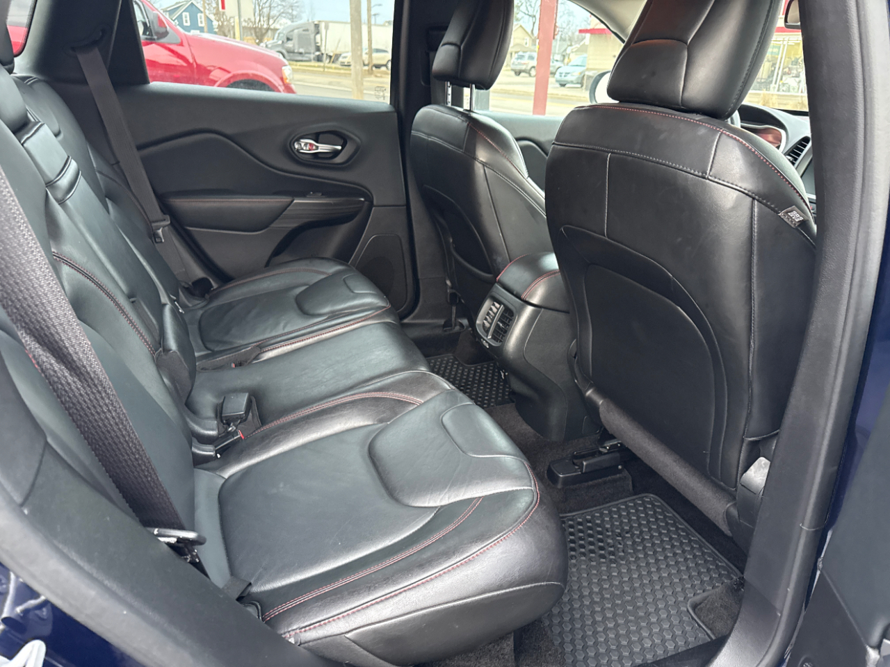 Jeep Cherokee 4WD 4dr Trailhawk 2015