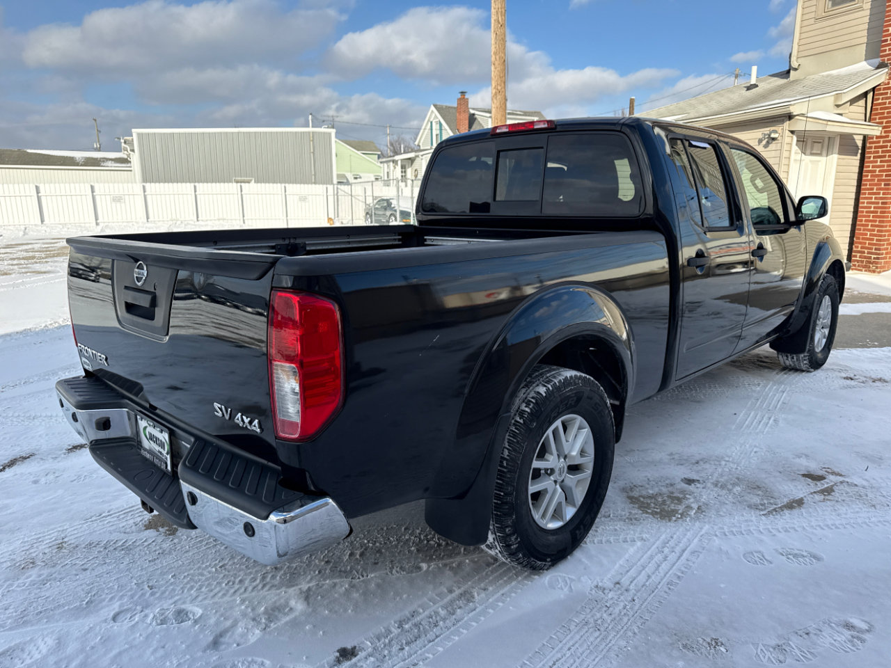 Nissan Frontier 4WD Crew Cab LWB Auto SV 2016