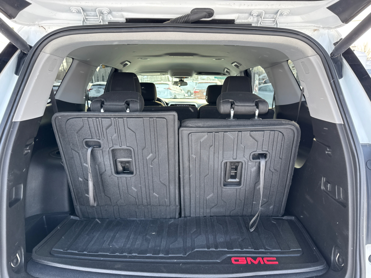 GMC Acadia AWD 4dr SLE 2020