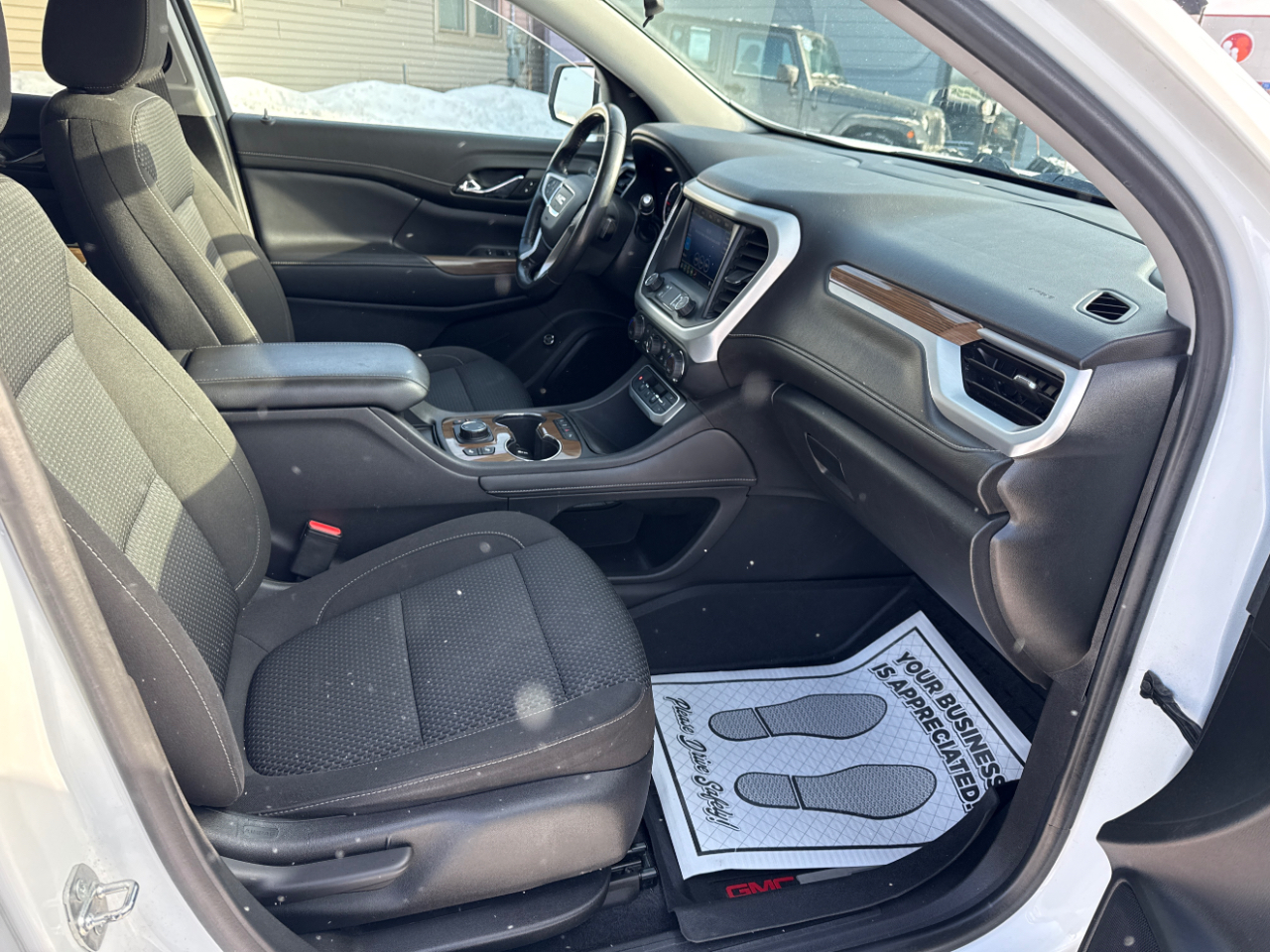 GMC Acadia AWD 4dr SLE 2020