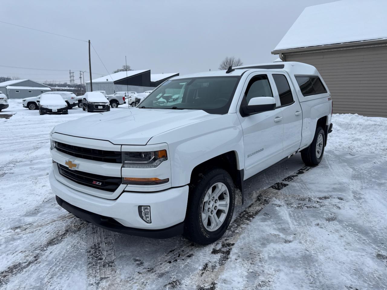 Chevrolet Silverado 1500 4WD Double Cab 143.5" LT w/2LT 2017