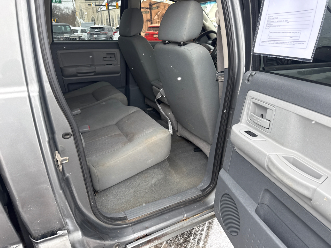 Dodge Dakota Quad Cab 4WD ST 2005