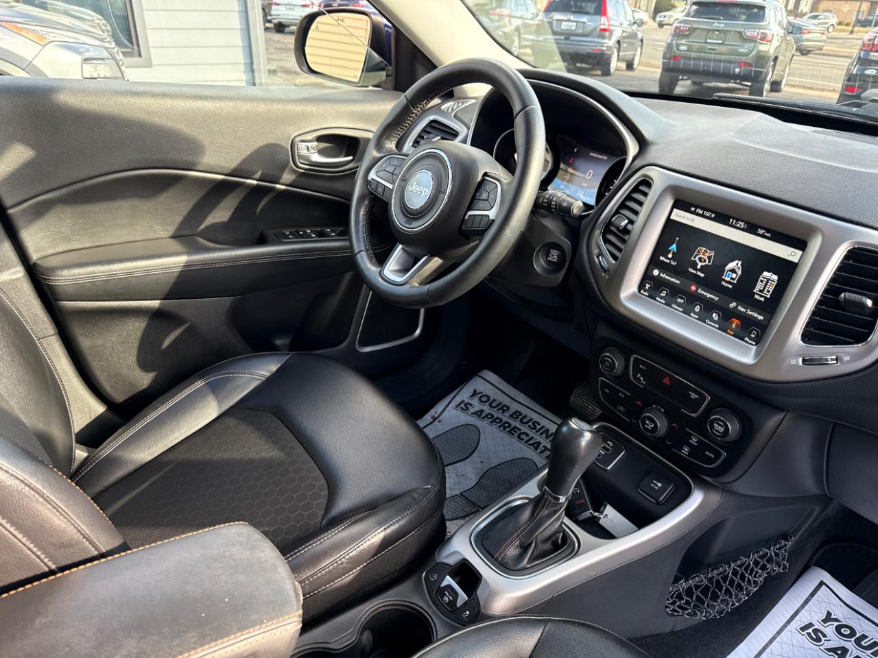 Jeep Compass Latitude FWD 2018