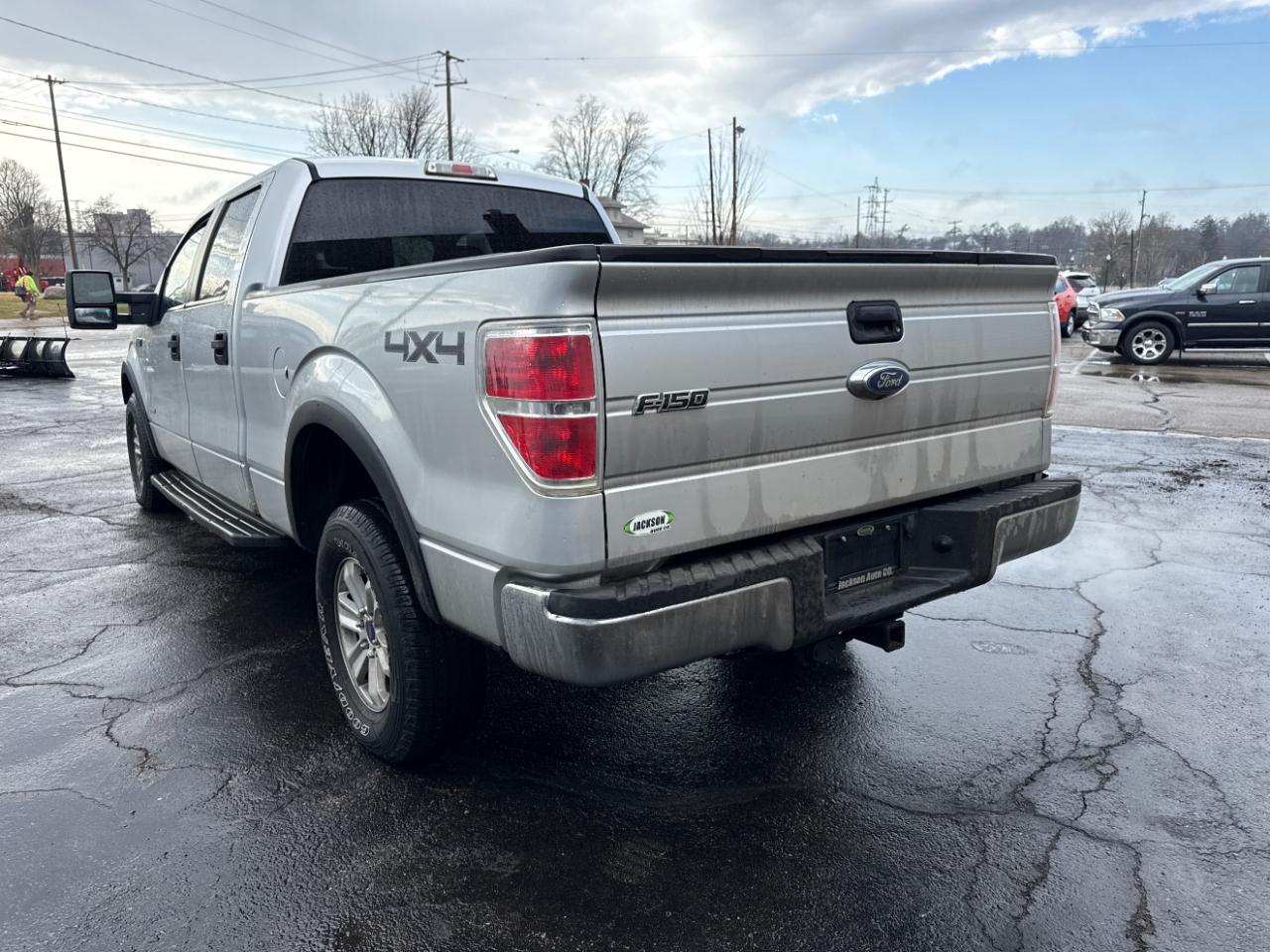 Ford F-150 4WD SuperCrew 145" XLT 2013