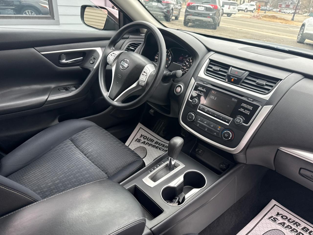 Nissan Altima 4dr Sdn I4 2.5 2016