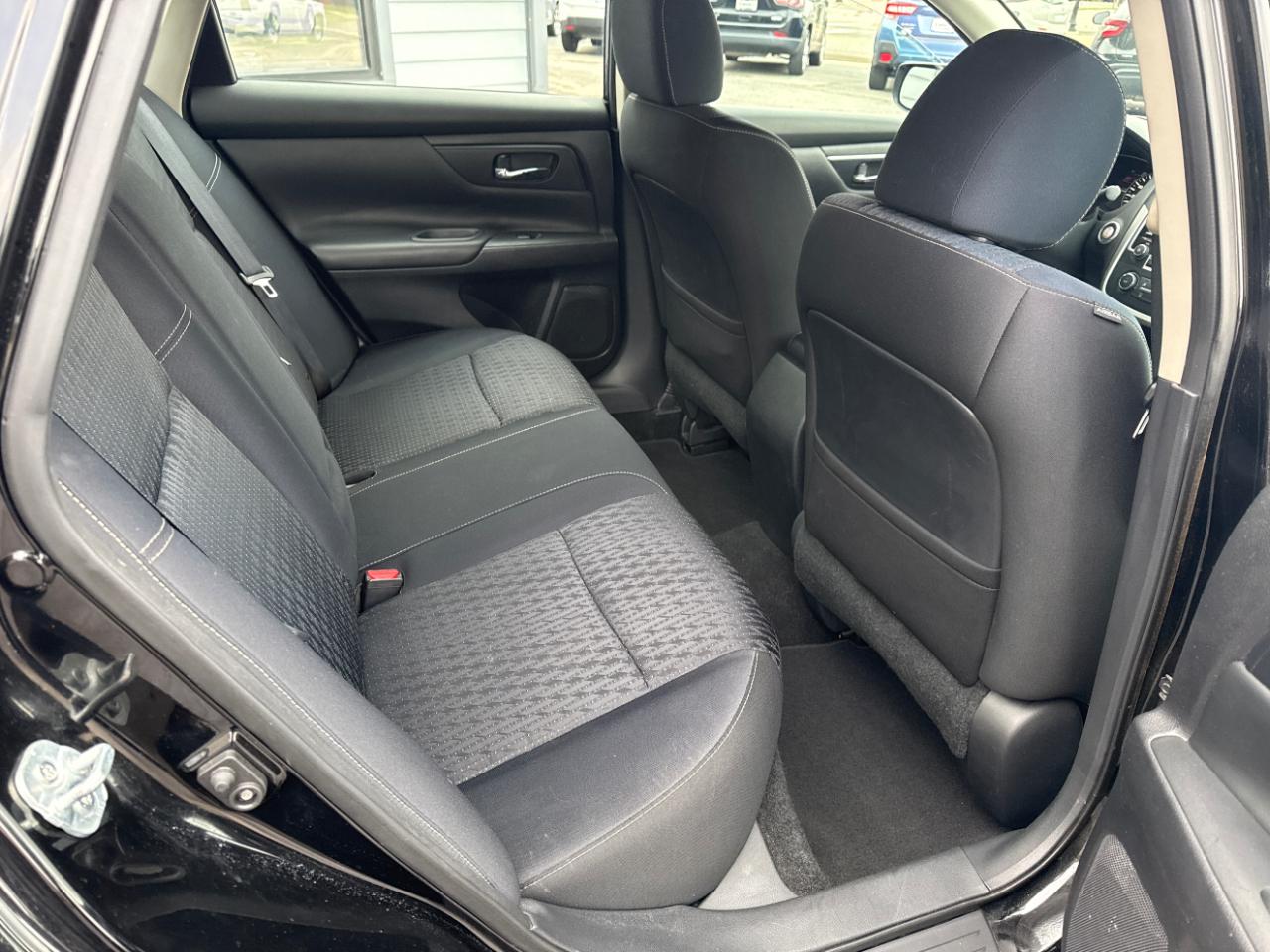 Nissan Altima 4dr Sdn I4 2.5 2016