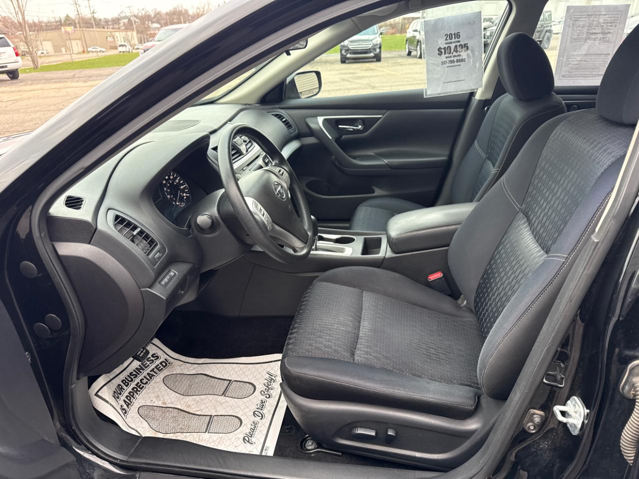 Nissan Altima 4dr Sdn I4 2.5 2016