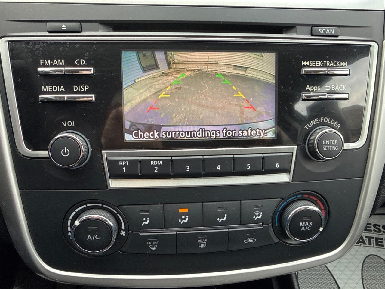 Nissan Altima 4dr Sdn I4 2.5 2016