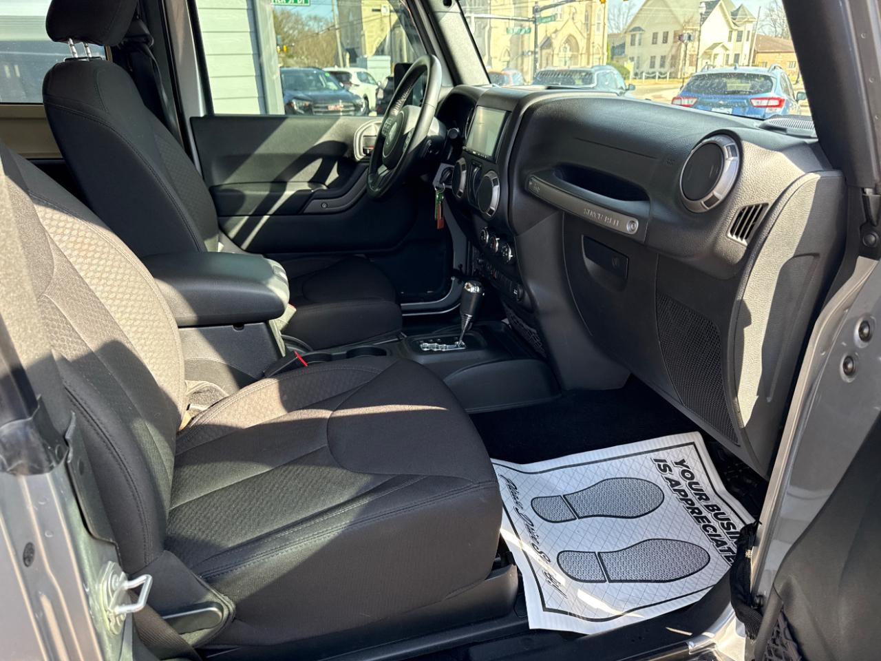 Jeep Wrangler Willys Wheeler 4x4 2017