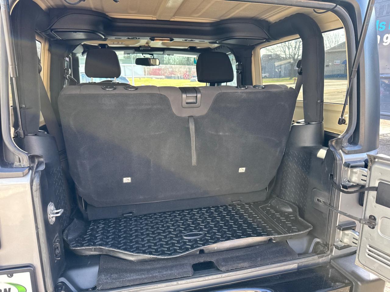 Jeep Wrangler Willys Wheeler 4x4 2017