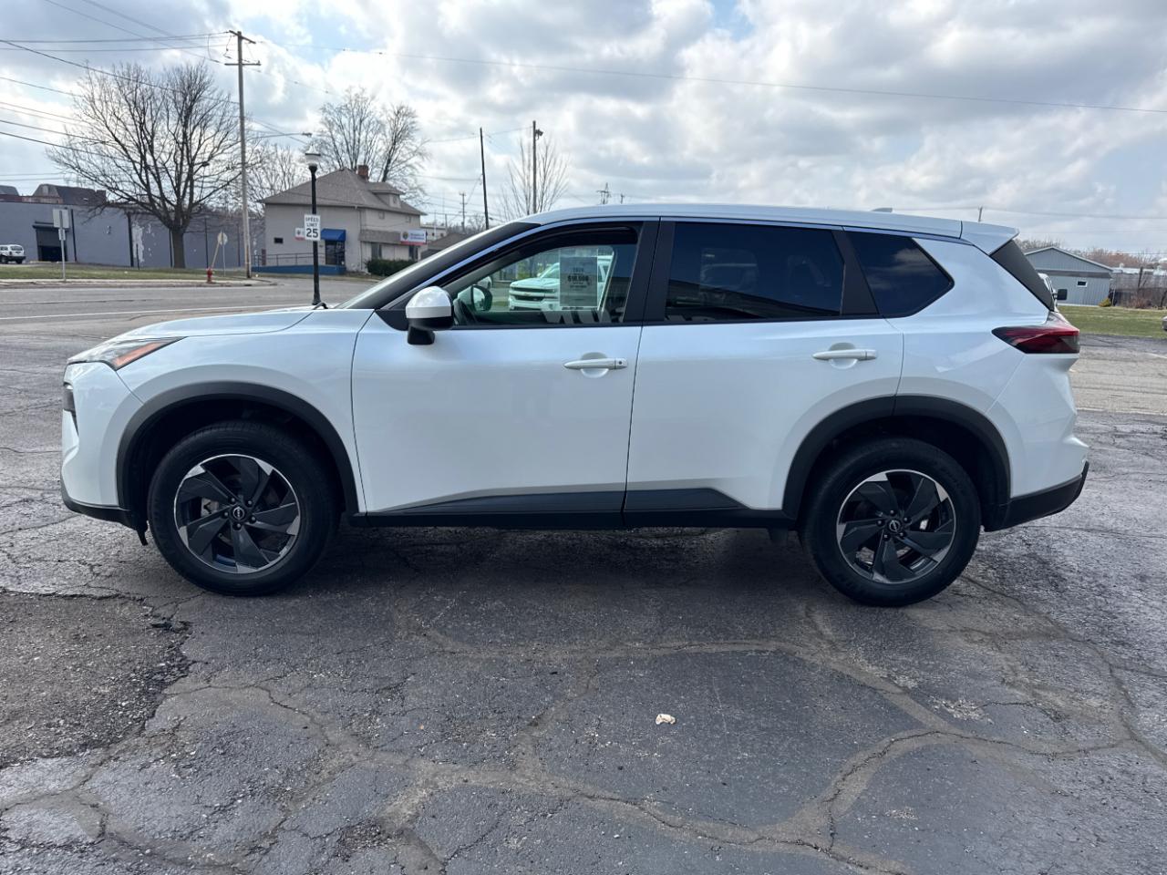 Nissan Rogue AWD SV 2024