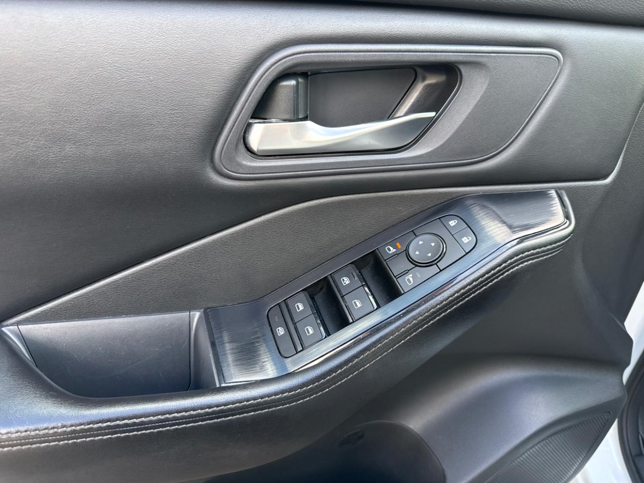 Nissan Rogue AWD SV 2024