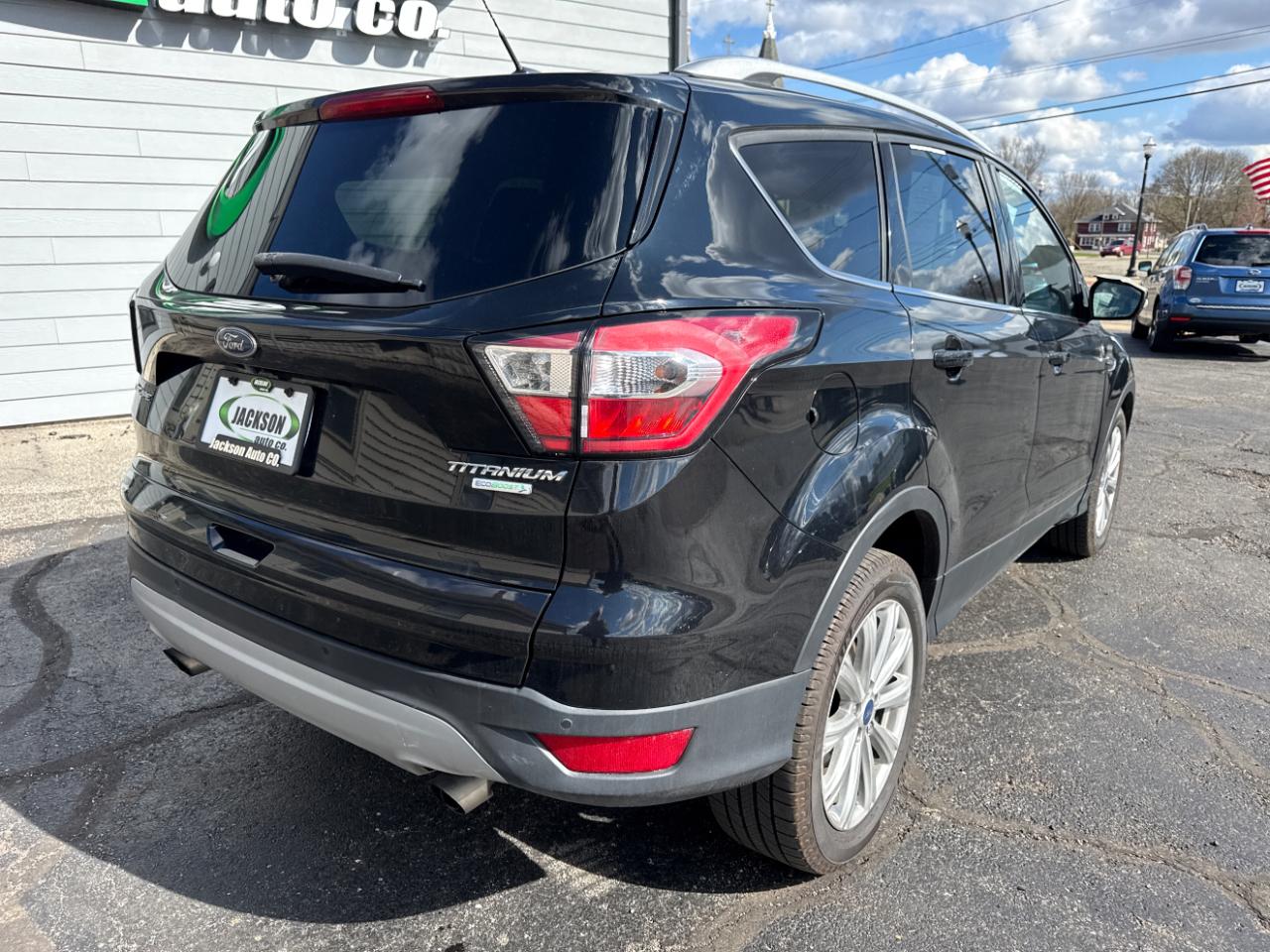 Ford Escape Titanium FWD 2017