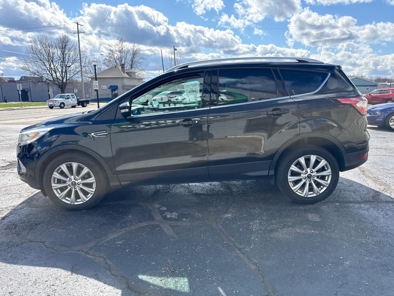 Ford Escape Titanium FWD 2017