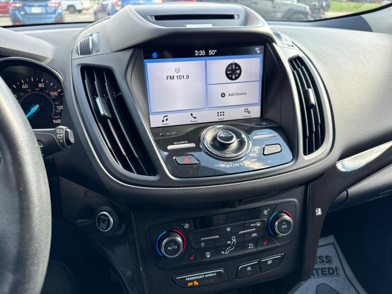 Ford Escape Titanium FWD 2017