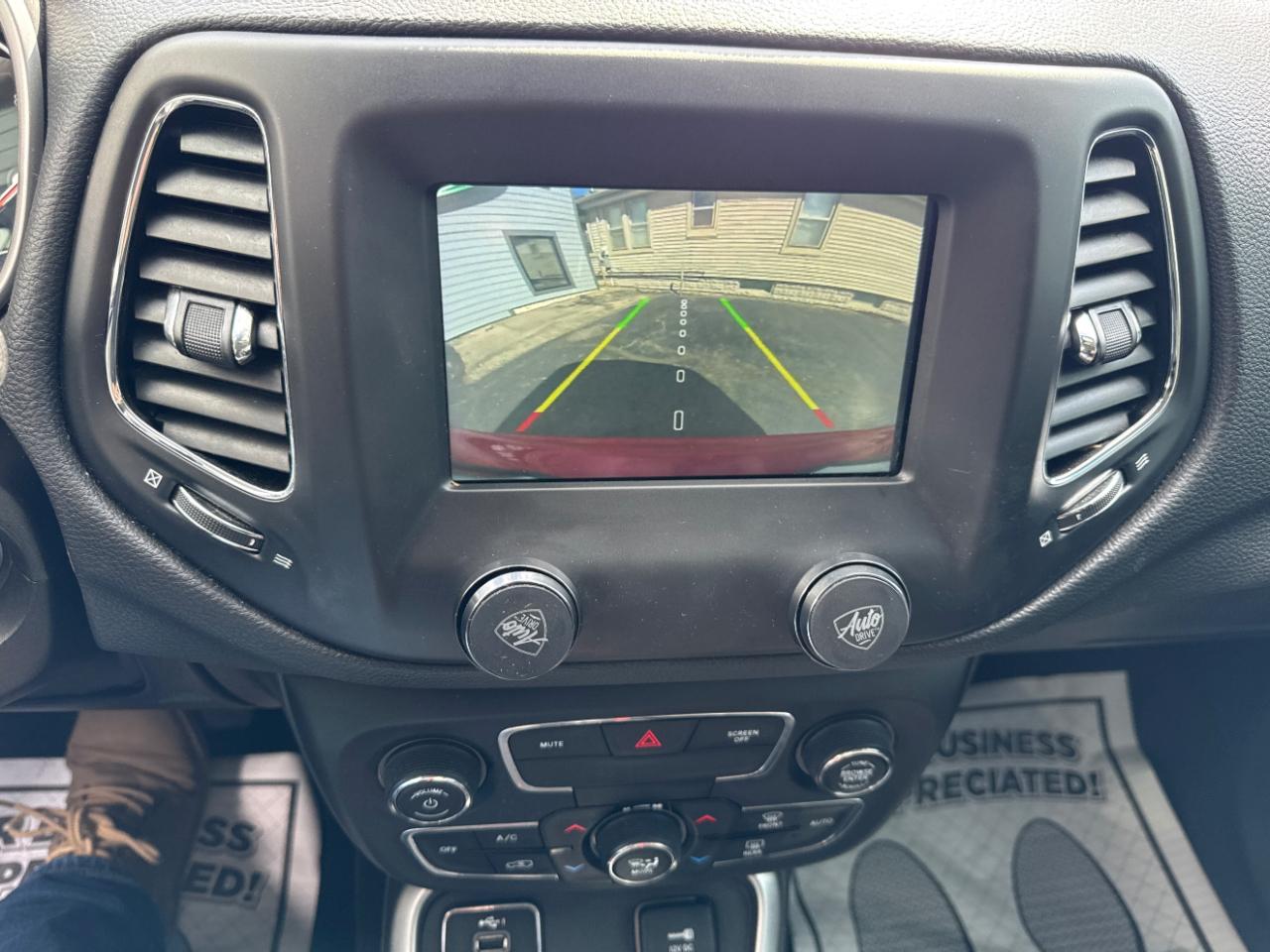 Jeep Compass Latitude FWD 2019