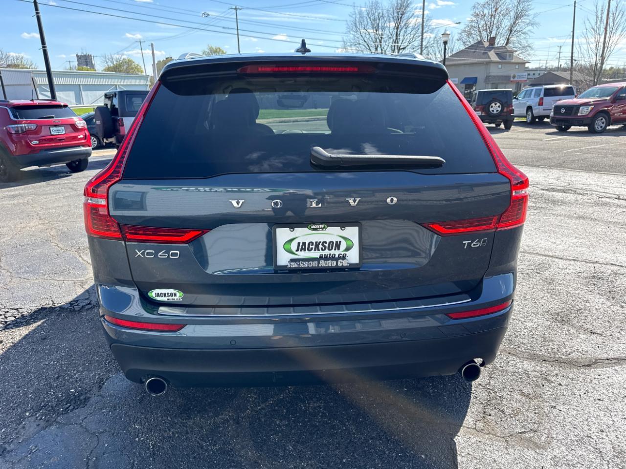 Volvo XC60 T6 AWD Momentum 2018