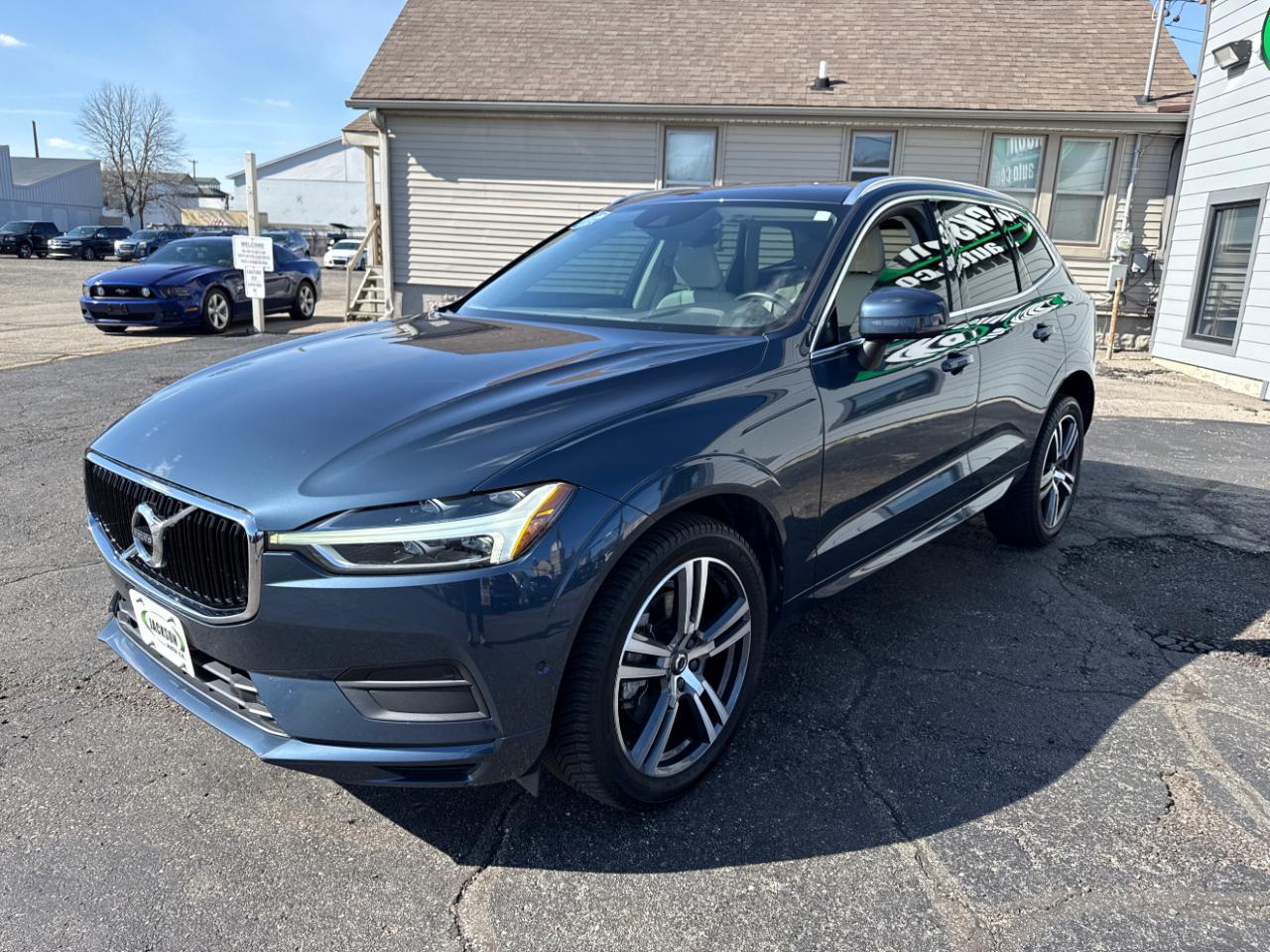 Volvo XC60 T6 AWD Momentum 2018