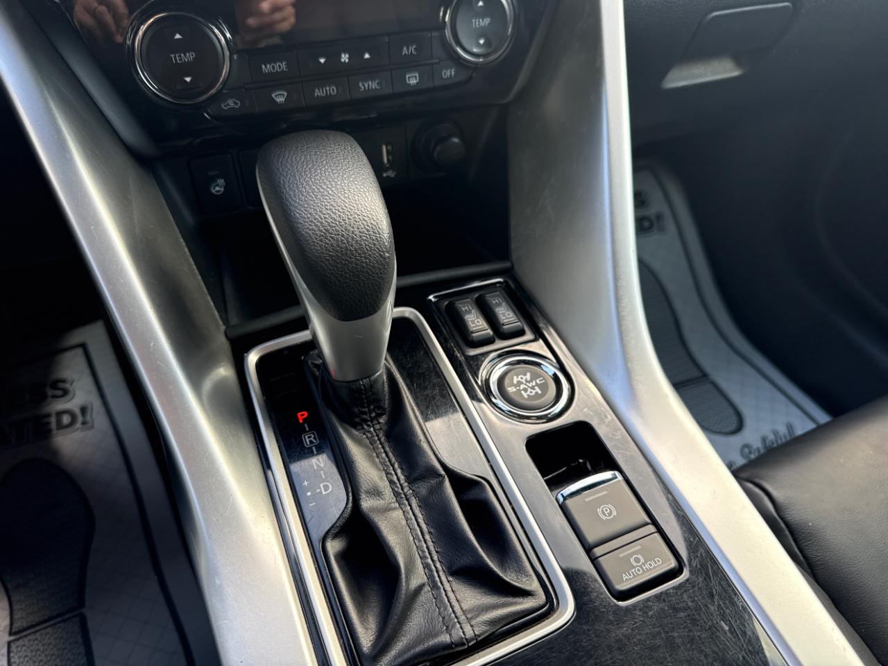 Mitsubishi Eclipse Cross SEL S-AWC 2023