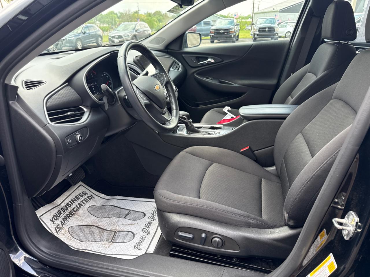 Chevrolet Malibu 4dr Sdn LT 2022