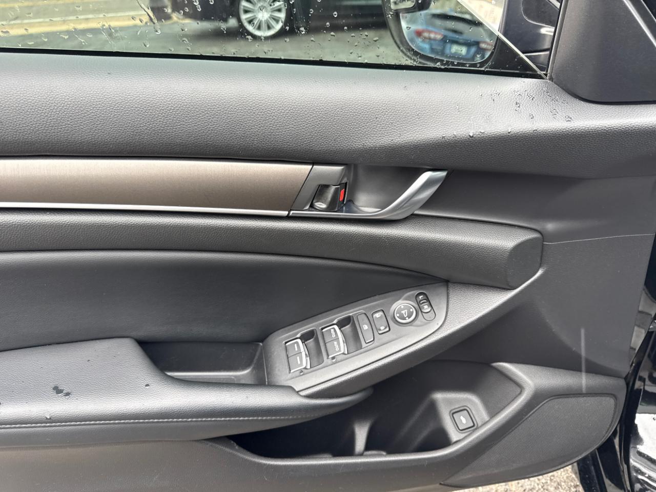 Honda Accord Sedan LX 1.5T CVT 2018