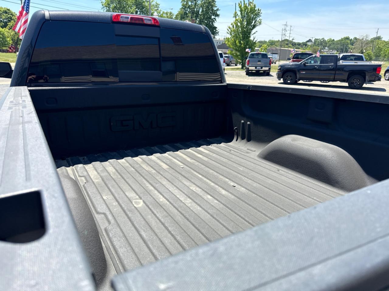 GMC Sierra 1500 4WD Double Cab 143.5" SLT 2016