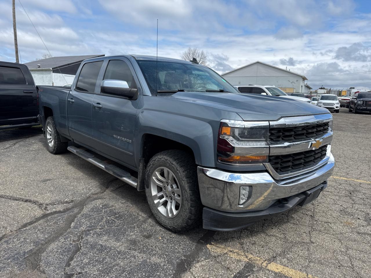 2016 Chevrolet Silverado 1500 4WD Crew Cab 153.0" LT w/1LT