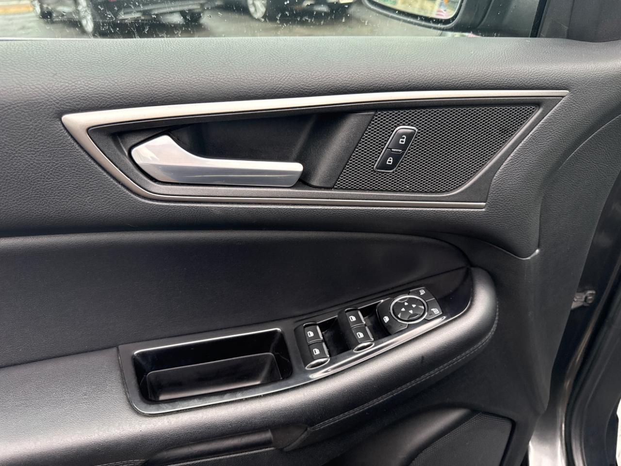 Ford Edge 4dr SEL AWD 2016