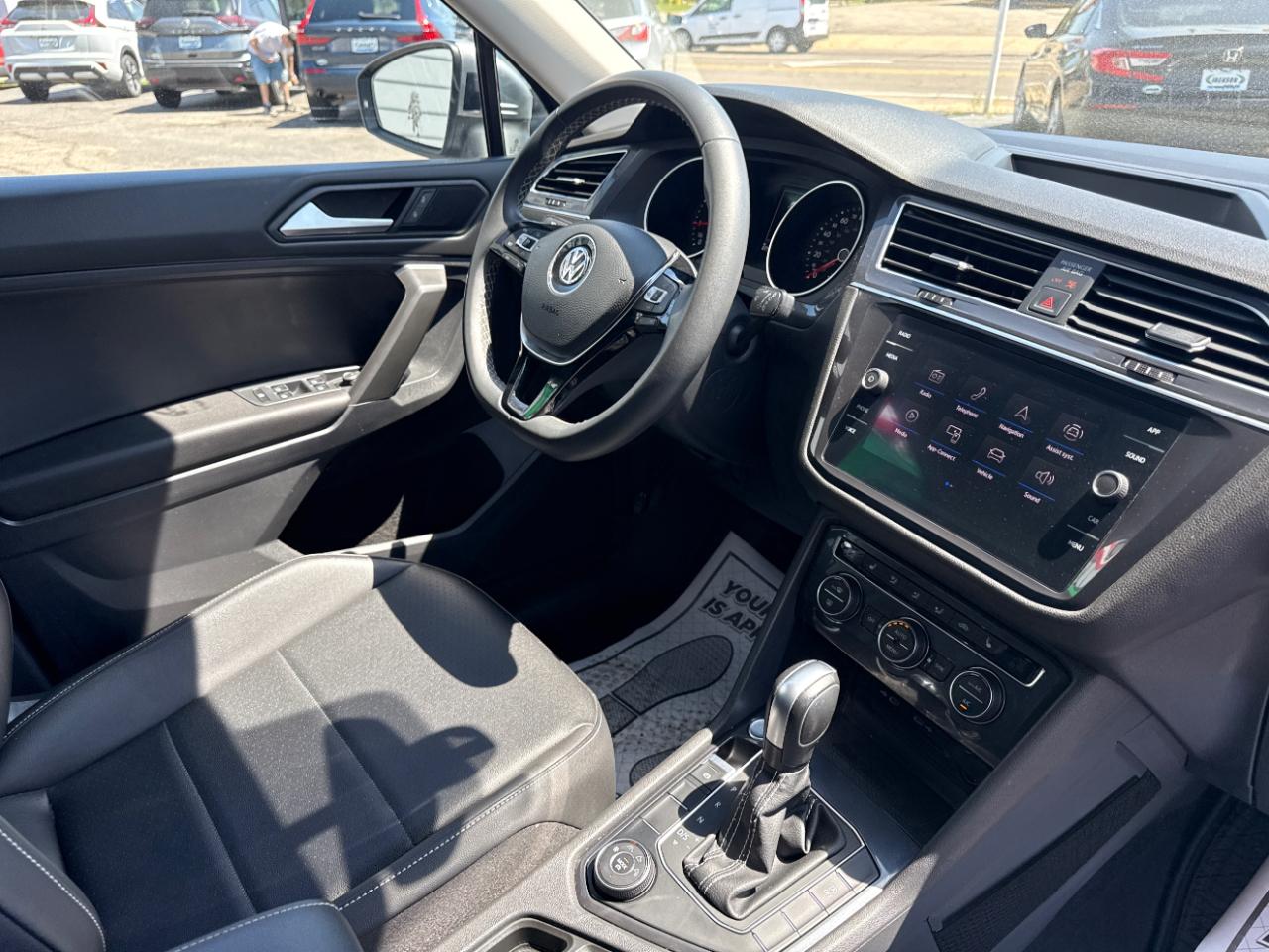 Volkswagen Tiguan 2.0T SE 4MOTION 2021