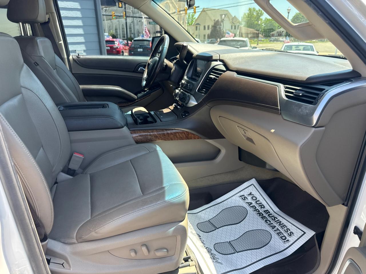 Chevrolet Tahoe 4WD 4dr Premier 2017