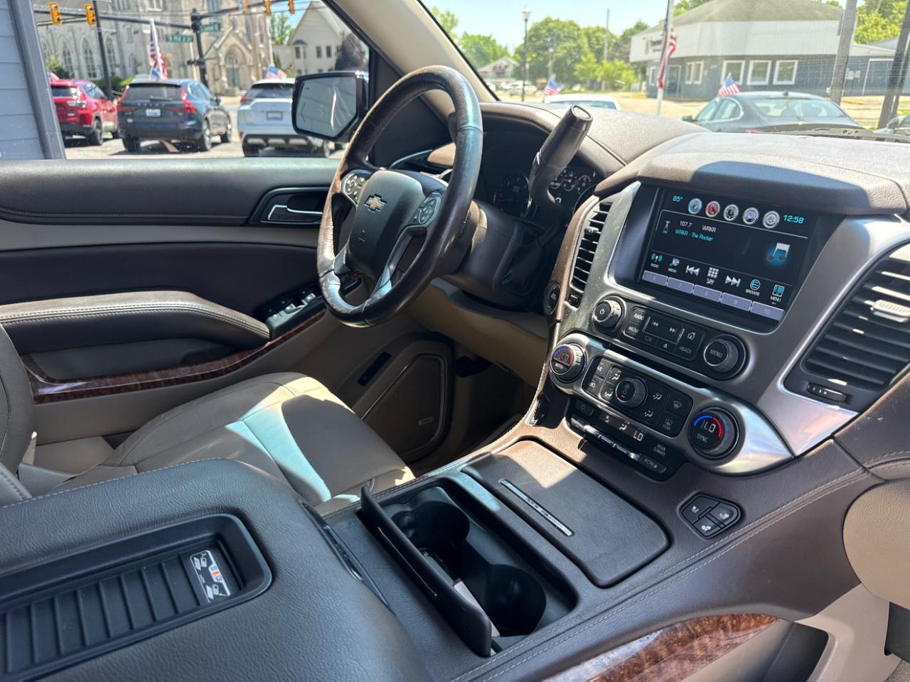 Chevrolet Tahoe 4WD 4dr Premier 2017