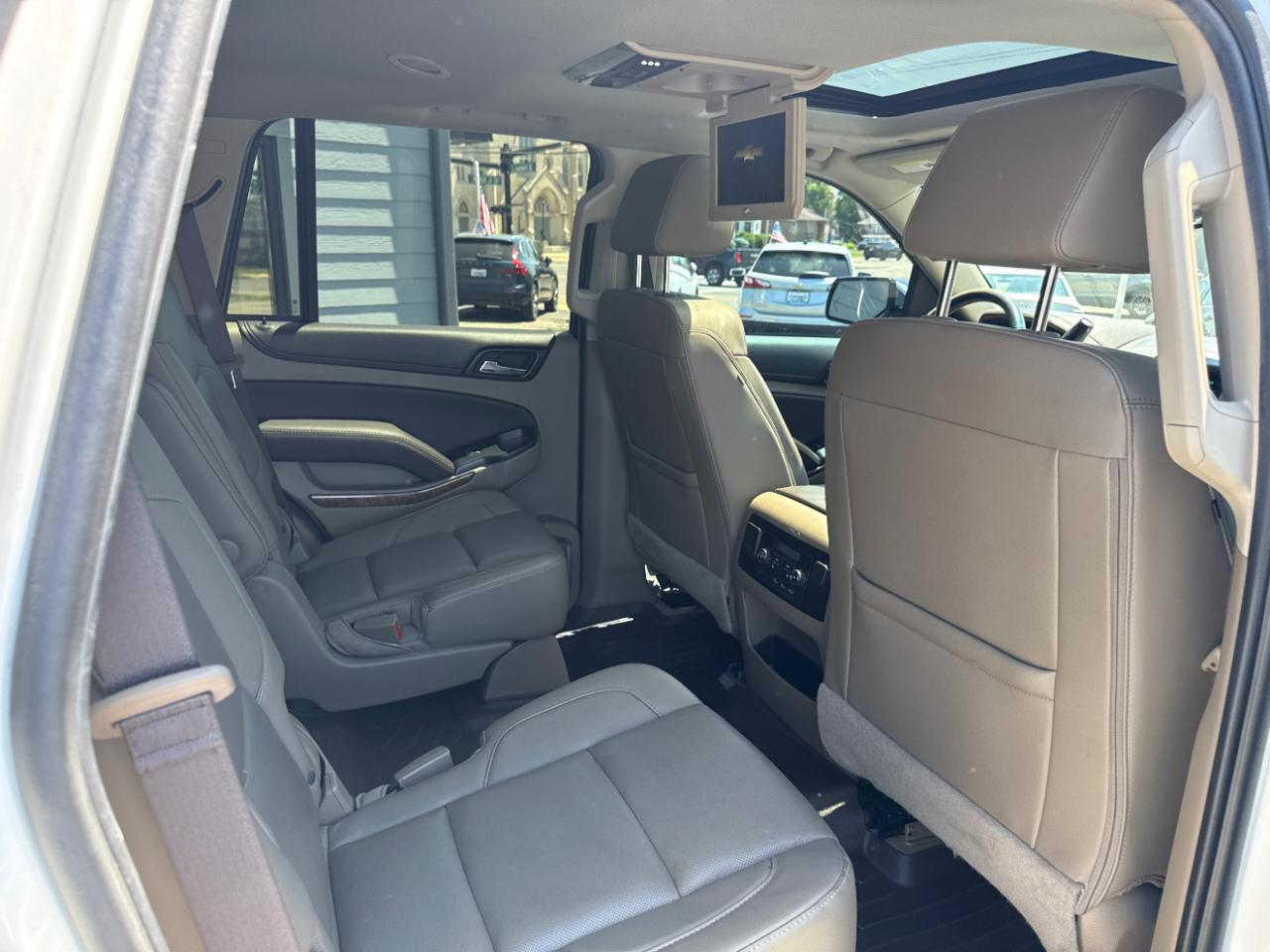 Chevrolet Tahoe 4WD 4dr Premier 2017